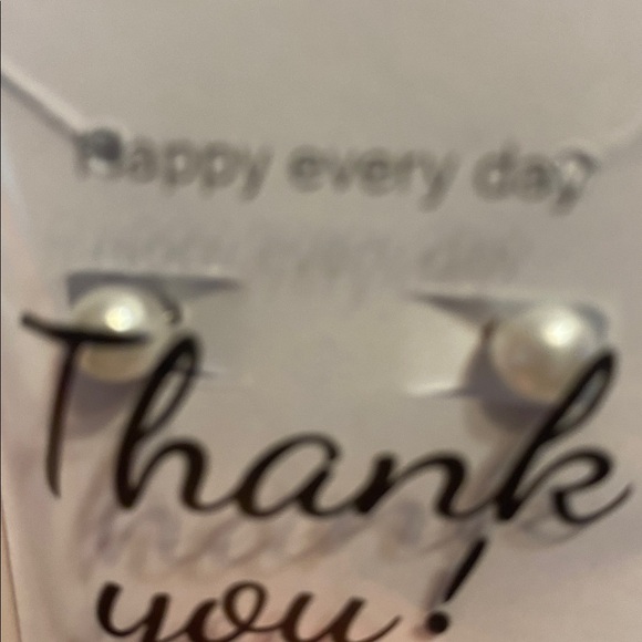 Different Designs earrings - Picture 7 of 10